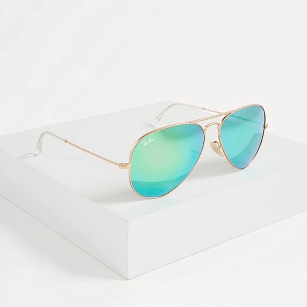 Ray-Ban aviator green flash lenses. 58 mm.